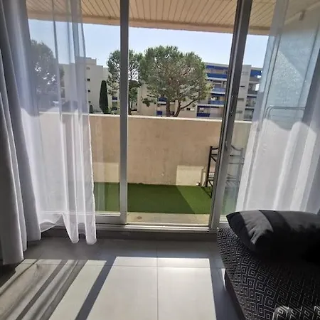 Grand Calme Bien Situe Apartment *